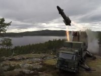 RBS_15_anti-ship_missile_SAAB_Sweden.jpg
